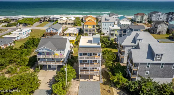 Surf City, NC 28445,408 S Topsail DR