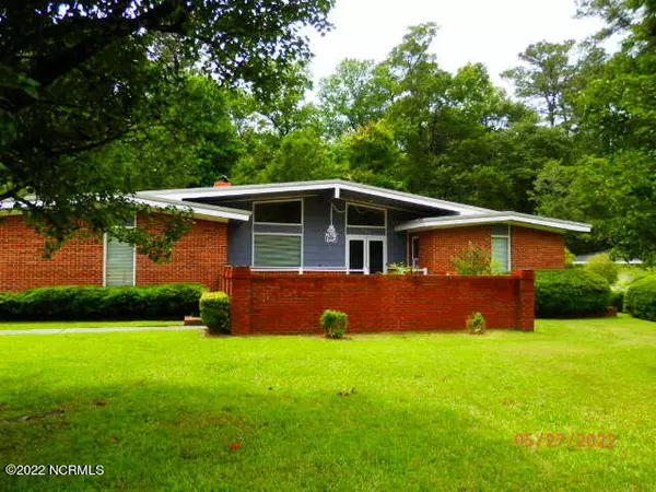 Whiteville, NC 28472,705 Bryce ST