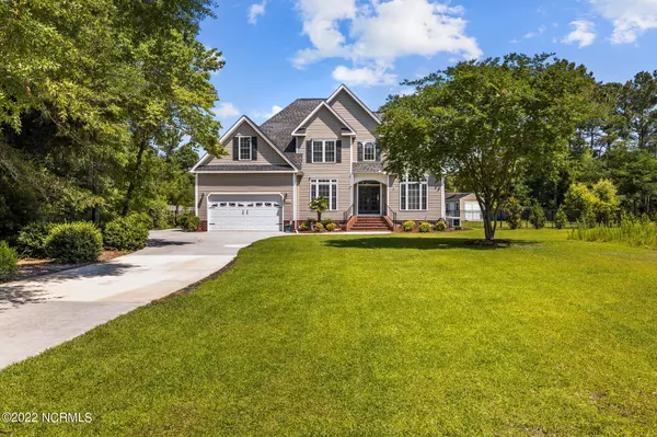 413 Ardan Oaks Circle, Cape Carteret, NC 28584