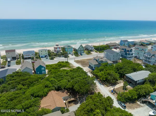 Surf City, NC 28445,106 Driftwood DR