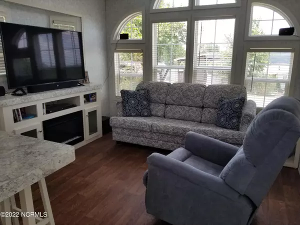 New London, NC 28127,213 Badin View RD