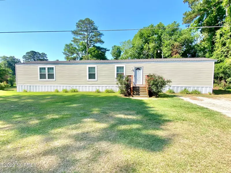 272 E South Railroad ST, Clarkton, NC 28433