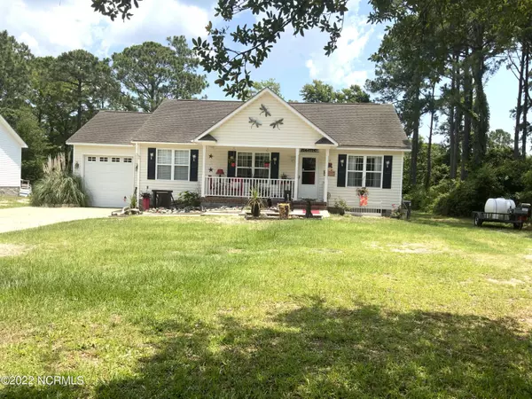 3772 Oakwood Drive, Southport, NC 28461