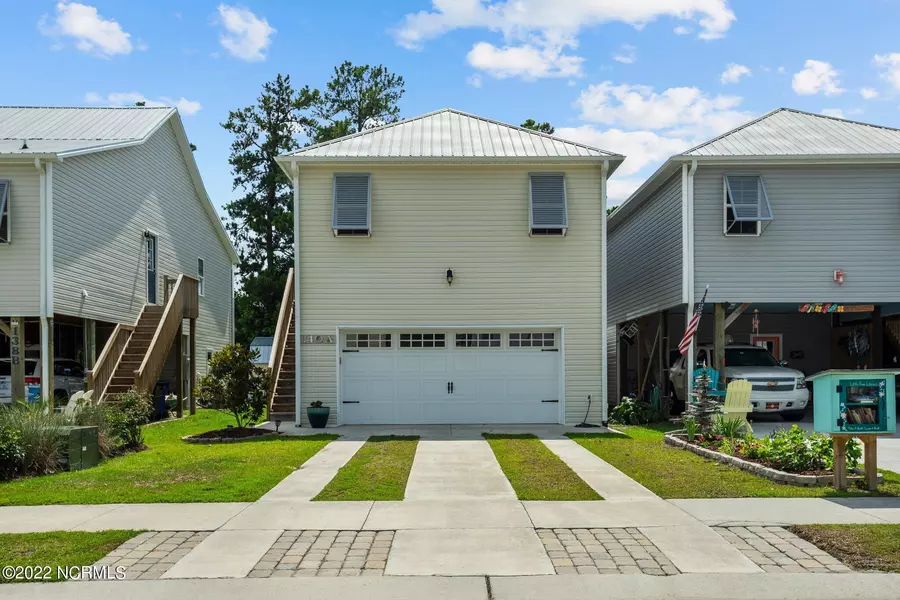 140 James Avenue #A, Surf City, NC 28445