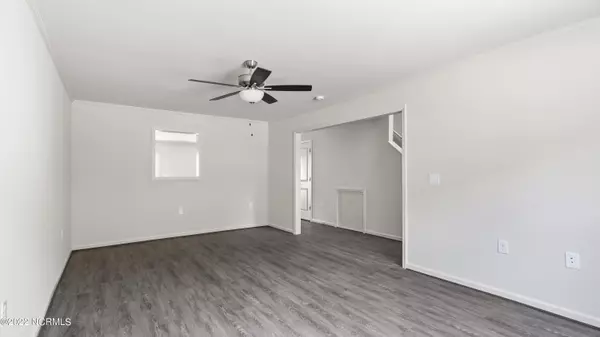 Midway Park, NC 28544,315 Glenellen Loop RD