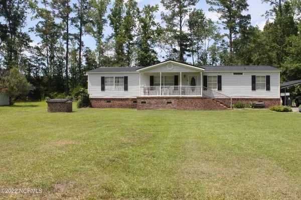 6265 Sam Potts HWY, Hallsboro, NC 28442