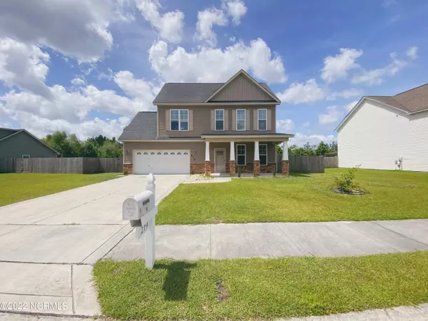 219 Hidden Oaks DR, Jacksonville, NC 28546