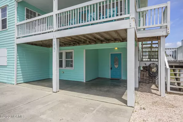 Kure Beach, NC 28449,117 Seaward Court