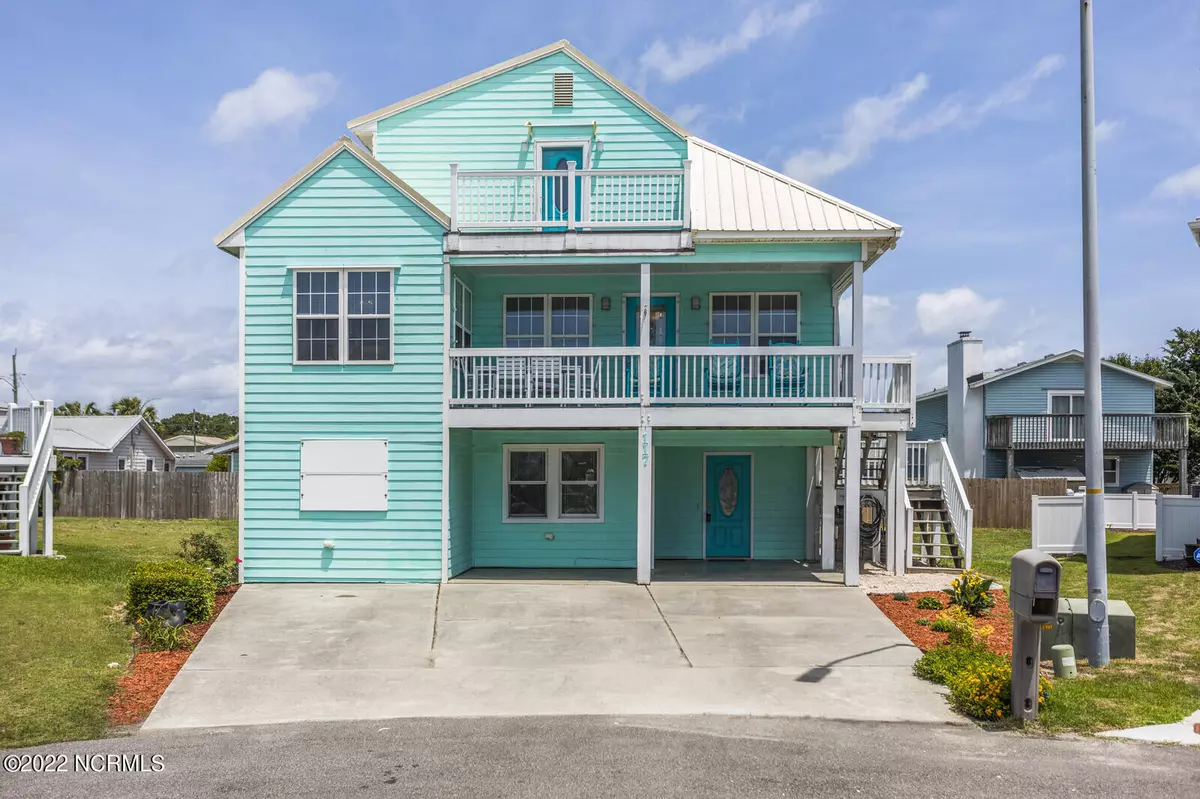 Kure Beach, NC 28449,117 Seaward Court