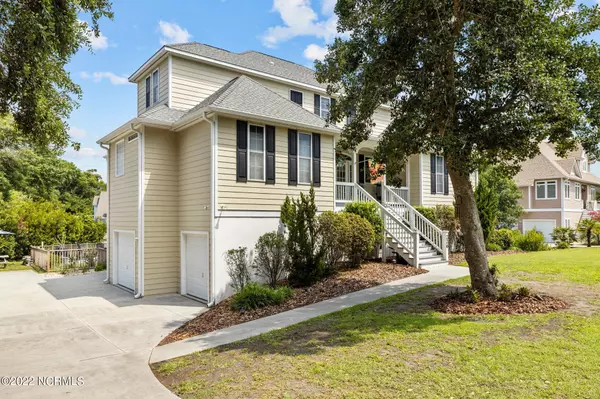 Emerald Isle, NC 28594,226 Sandfiddler W