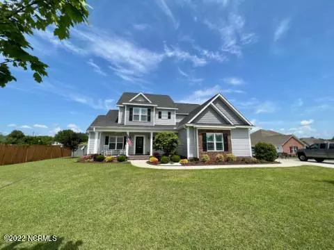 306 W Howard Drive, Jacksonville, NC 28540