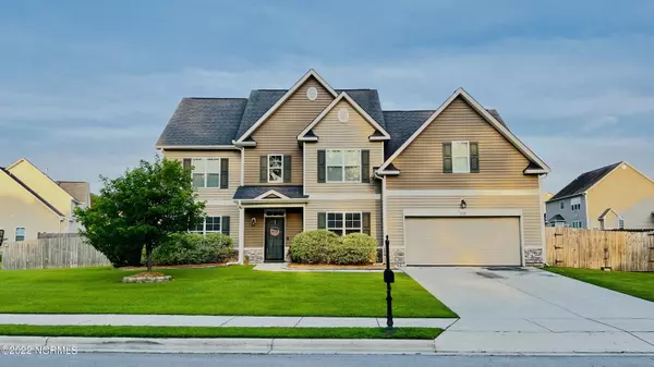 802 Stagecoach DR, Jacksonville, NC 28546