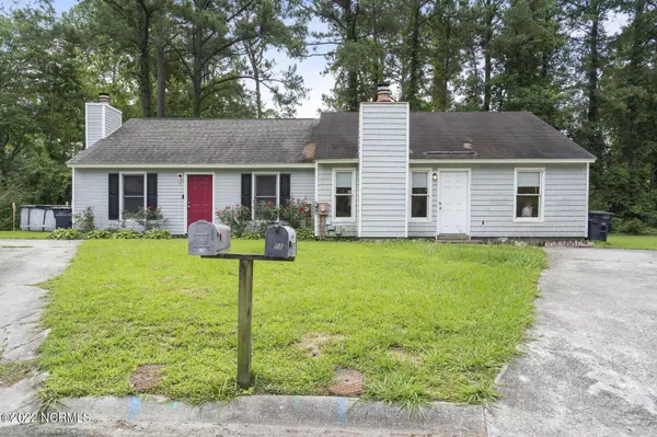 208 Corey Court, Jacksonville, NC 28546