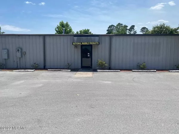 Swansboro, NC 28584,120 Leslie LN