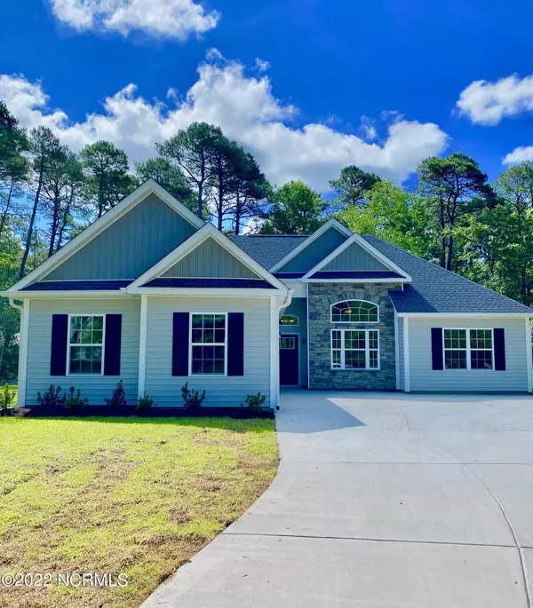 406 Baypark Drive NW, Calabash, NC 28467