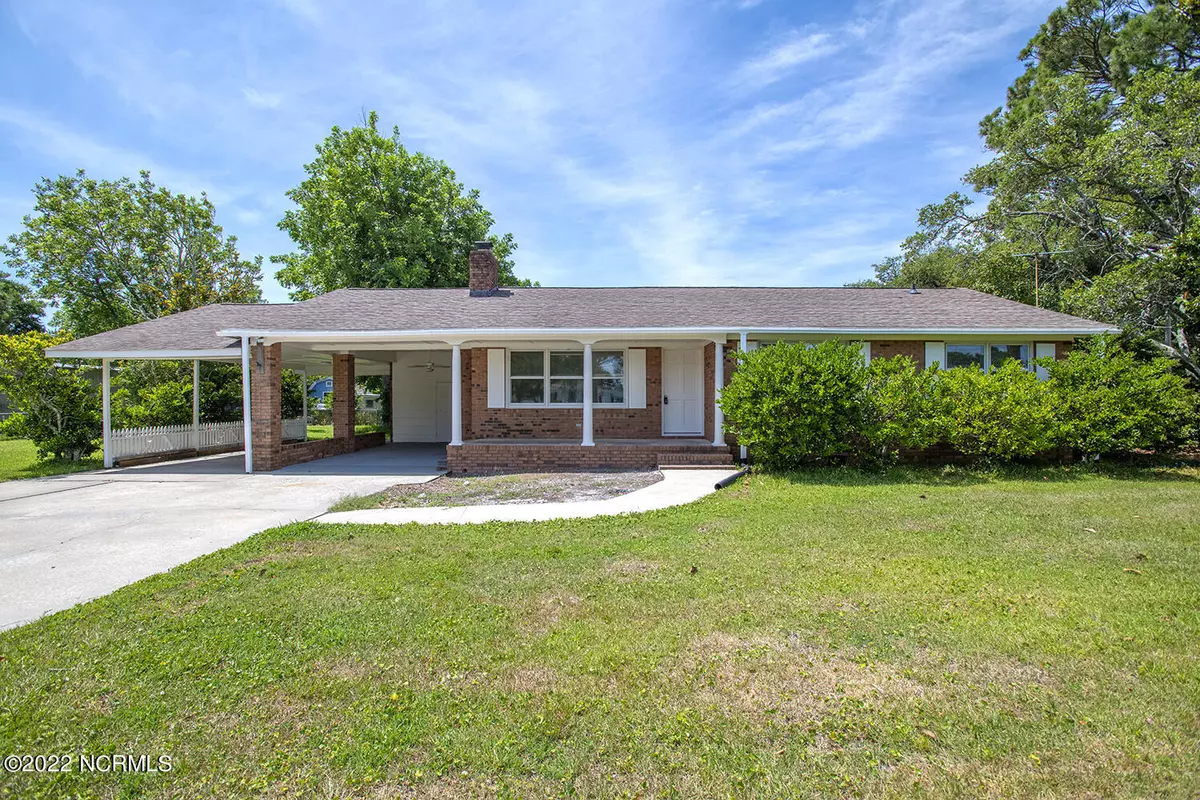 Harkers Island, NC 28531,164 Nelson ST