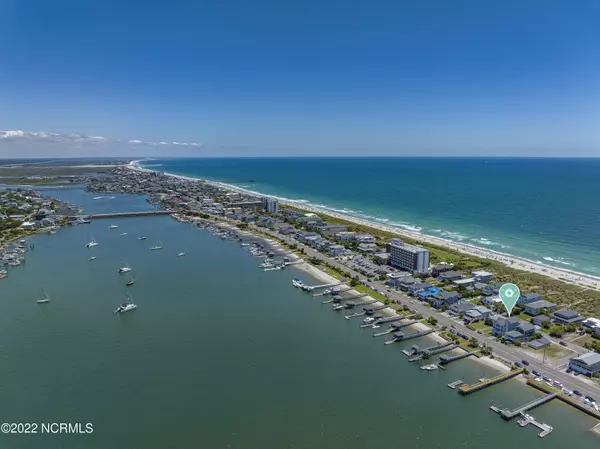 Wrightsville Beach, NC 28480,322 Lumina Avenue S