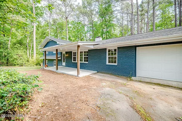 Whispering Pines, NC 28327,160 Lakeview Drive