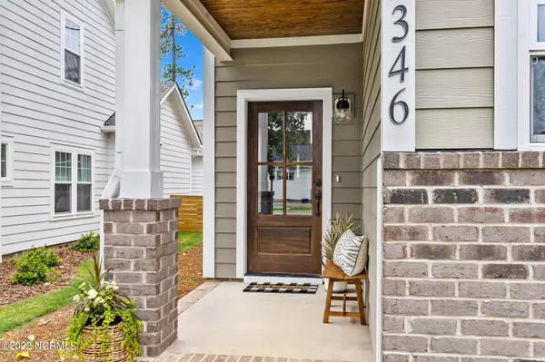 Southern Pines, NC 28387,346 Blantons ST