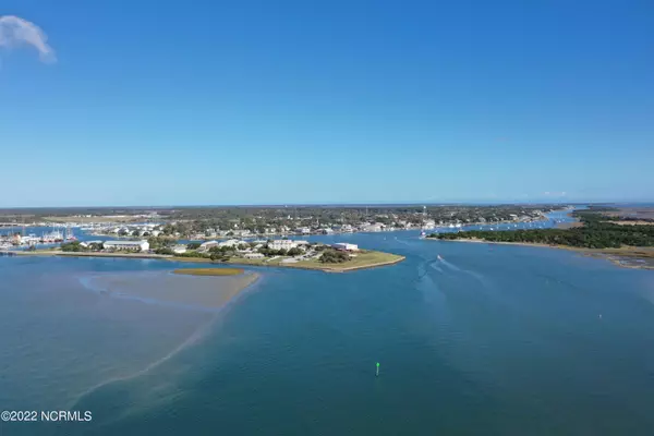 Beaufort, NC 28516,100 Olde Towne Yacht Club Road #12