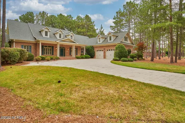 Pinehurst, NC 28374,15 Strathaven Drive