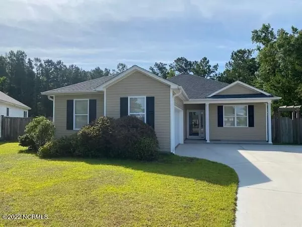 Leland, NC 28451,320 Coralstone CT