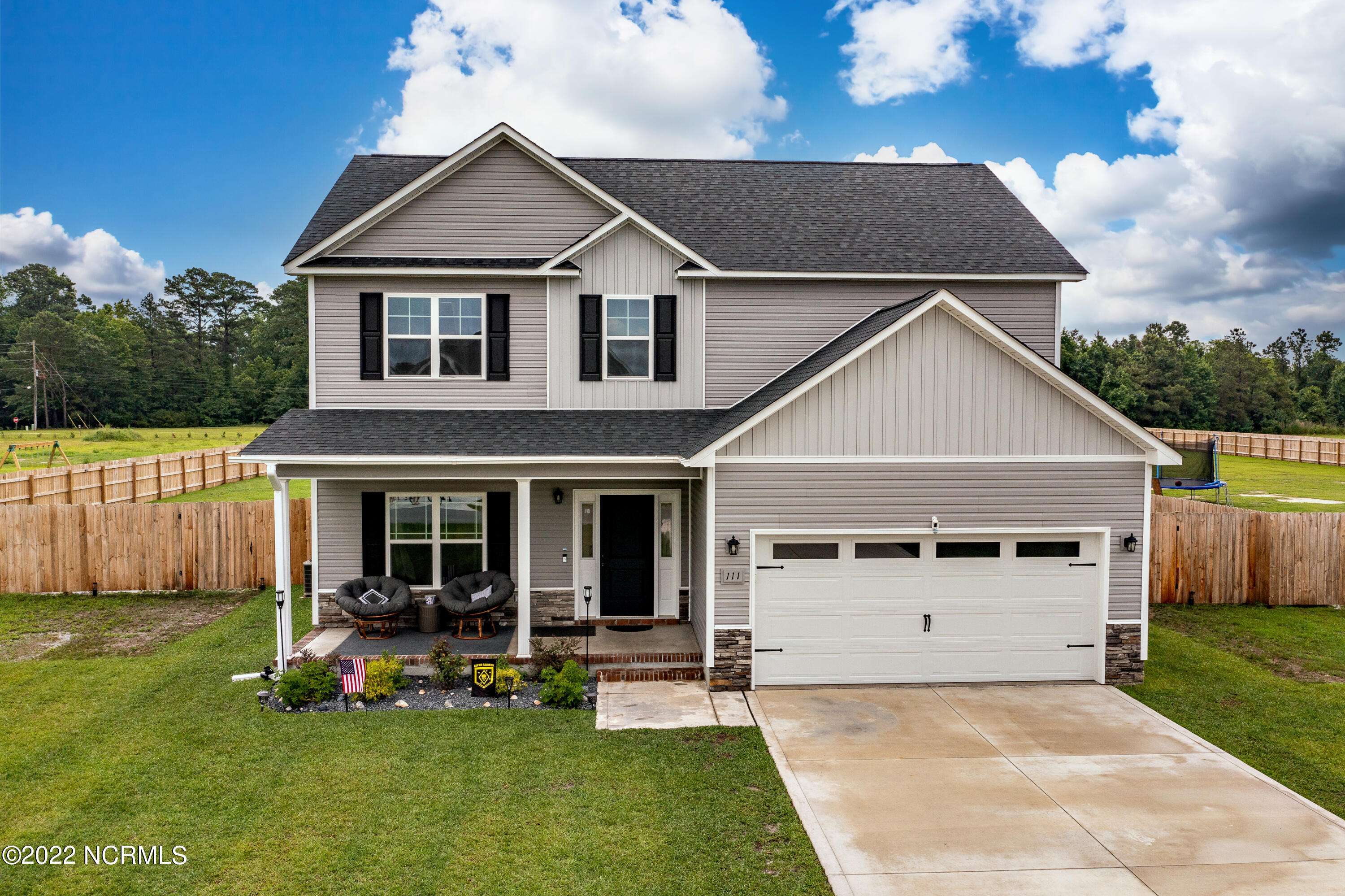 111 Peletier Shores DR, Peletier, NC 28584