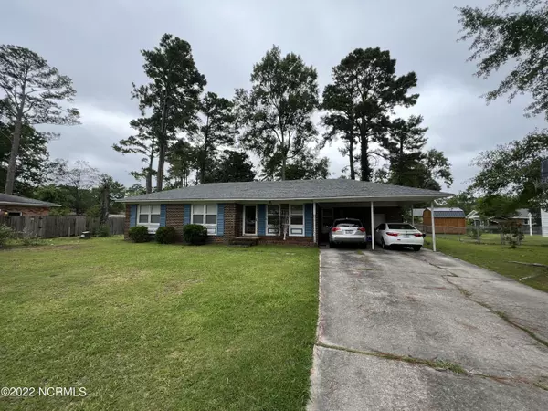 1005 Plymouth DR, New Bern, NC 28562