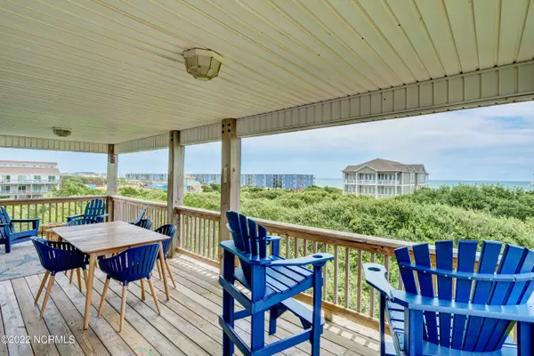 North Topsail Beach, NC 28460,2060 New River Inlet RD