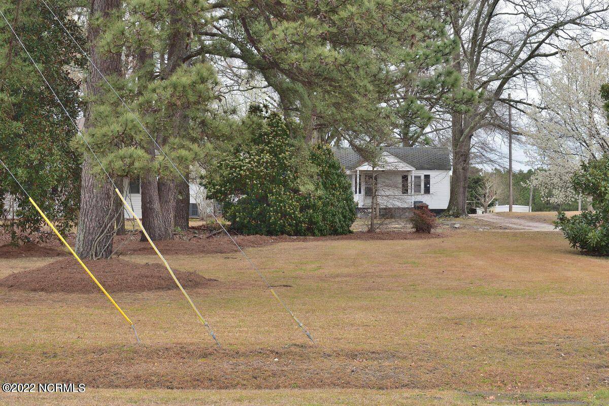 Rocky Mount, NC 27804,906 Hunter Hill RD