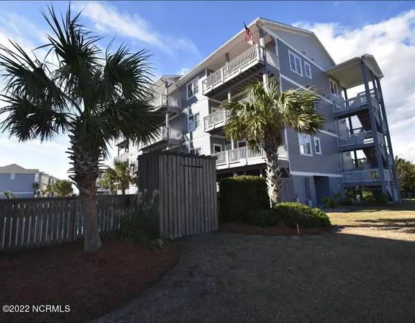 108 Pelican DR #A, Atlantic Beach, NC 28512