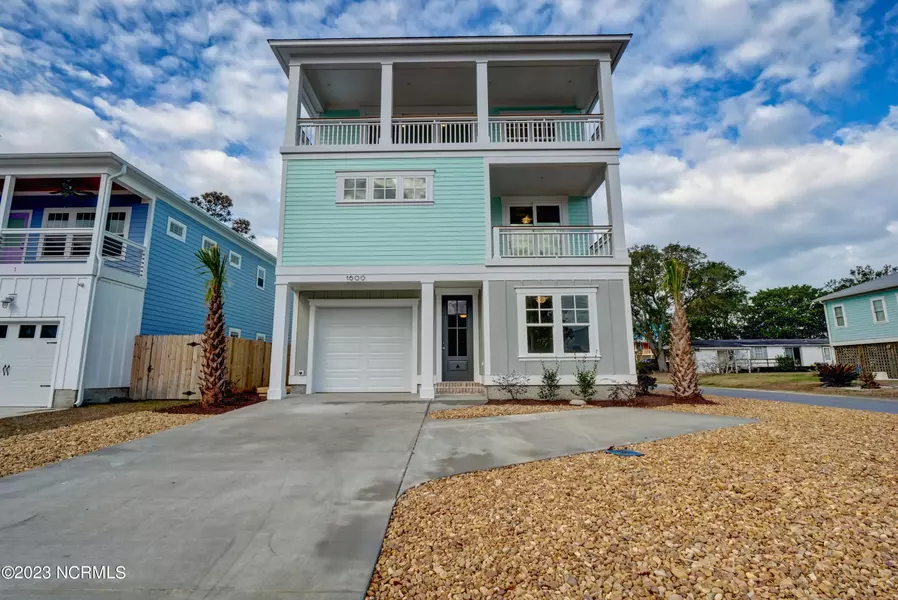 1600 Swordfish LN #A, Carolina Beach, NC 28428