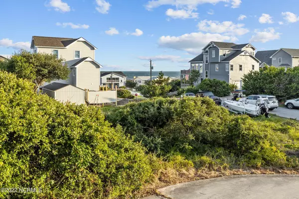 Emerald Isle, NC 28594,102 Alex Court