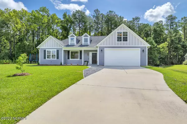 677 Winding Creek Road, Rocky Point, NC 28457