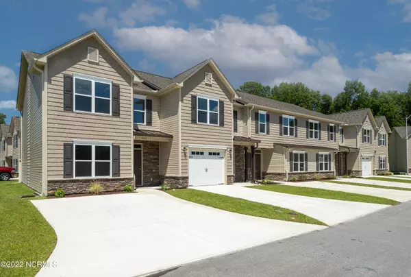 Midway Park, NC 28544,336 Glenellen Loop RD