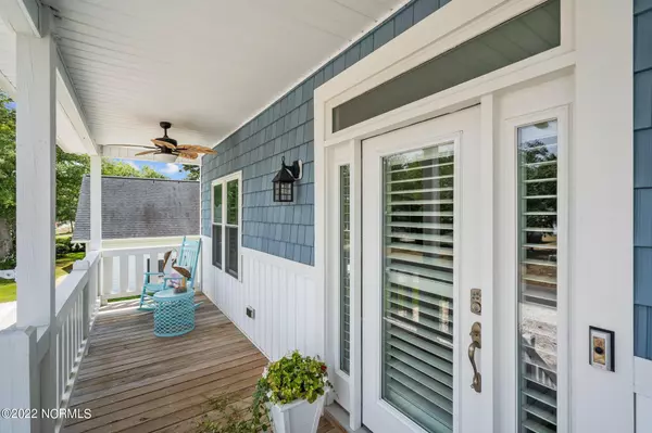 Oak Island, NC 28465,313 NE 59th ST