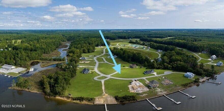 975 W Burton Farm DR, Minnesott Beach, NC 28510