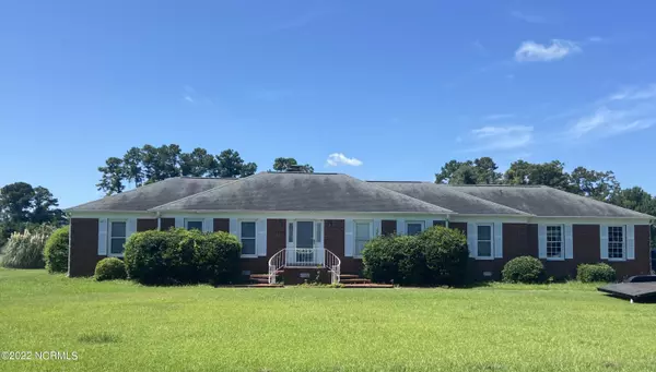 217 E Palmer DR, New Bern, NC 28560