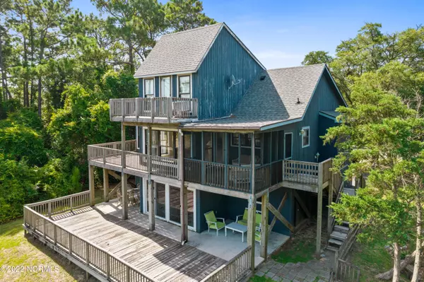 Oak Island, NC 28465,204 Elizabeth Drive