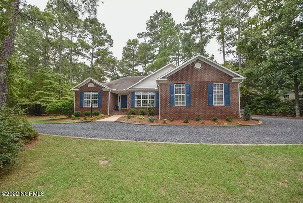 15 Sunset Drive, Whispering Pines, NC 28327