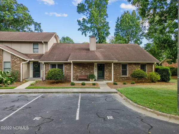 2007 Quail Ridge Road #R, Greenville, NC 27858