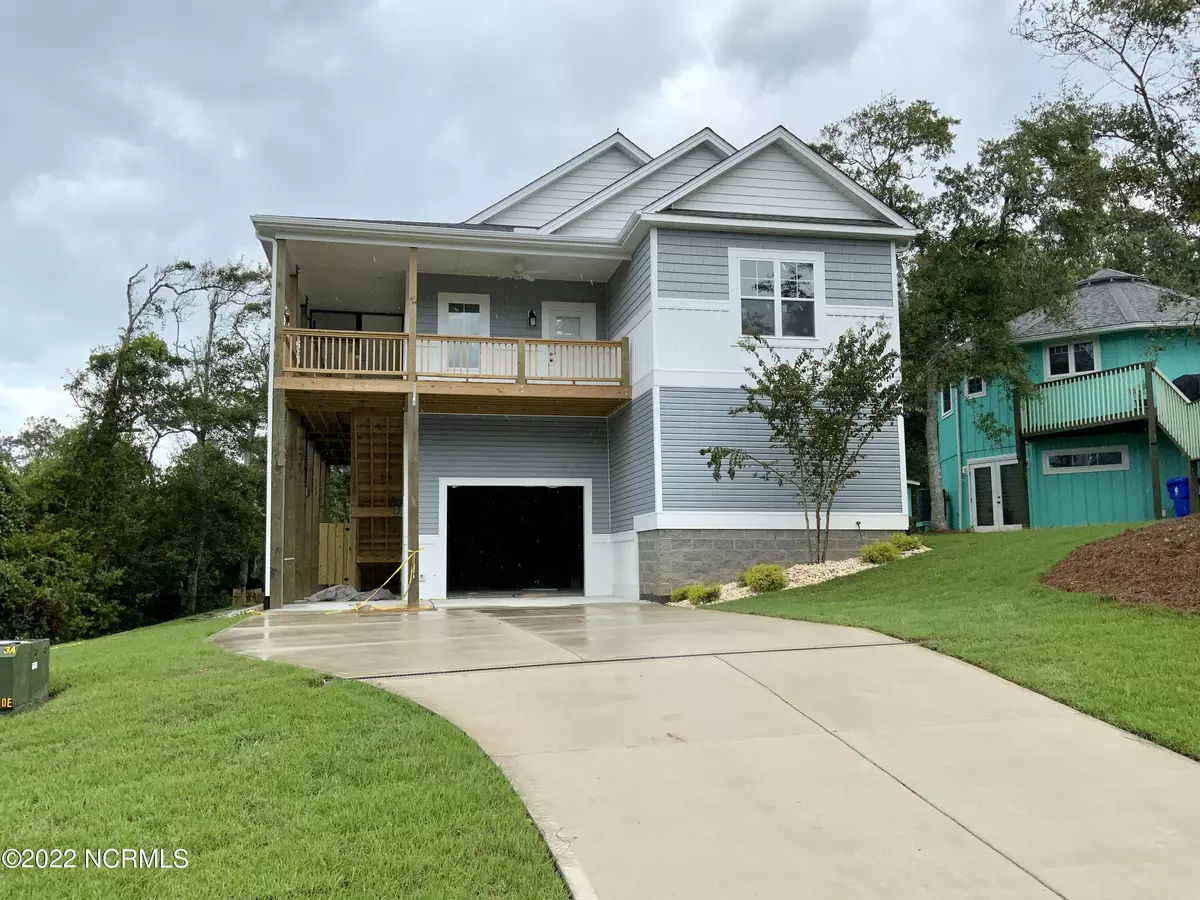 Oak Island, NC 28465,113 SE 30th Street