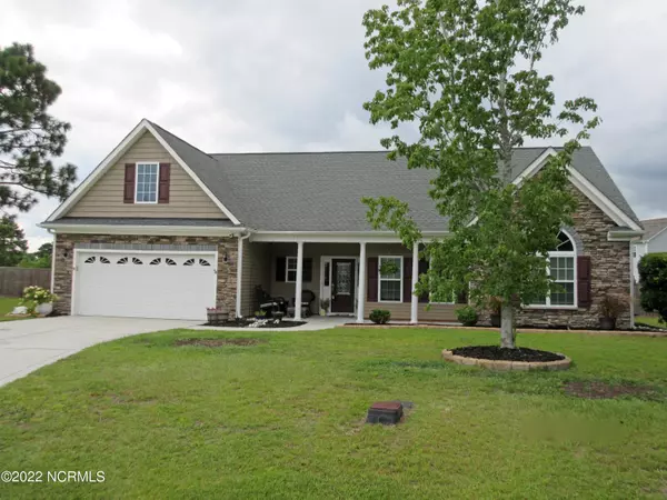 202 Southerland Court, Hubert, NC 28539