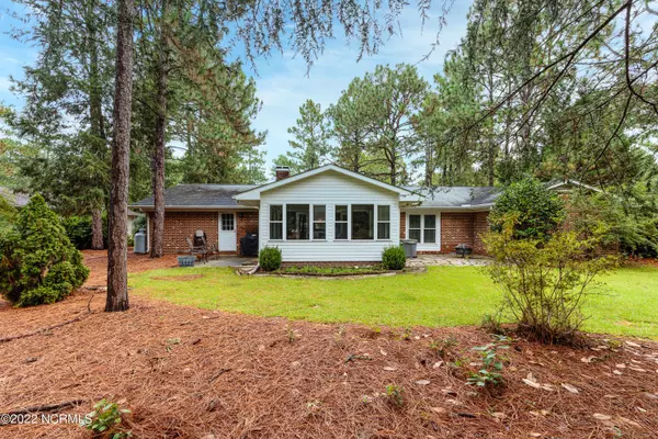 Whispering Pines, NC 28327,19 Bogie DR