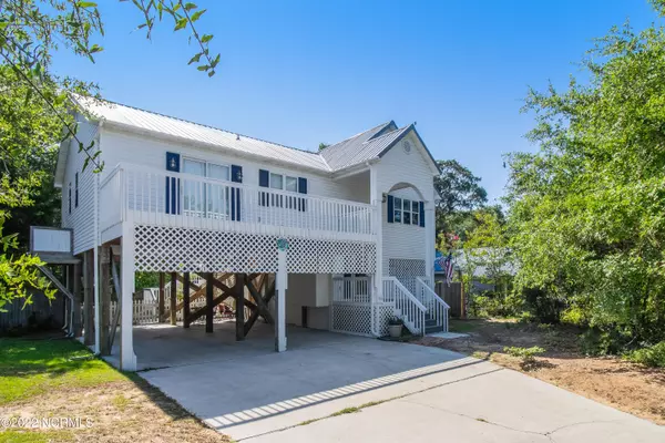 Oak Island, NC 28465,106 SE 19th Street