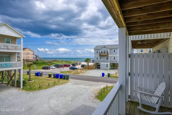 North Topsail Beach, NC 28460,205 Pinellas Bay DR