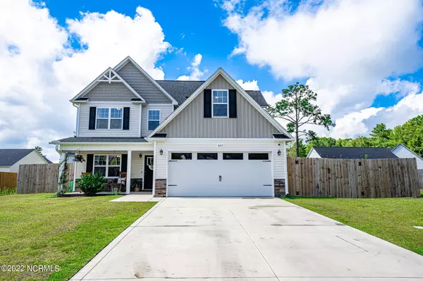 605 Coral Reef Court, Sneads Ferry, NC 28460