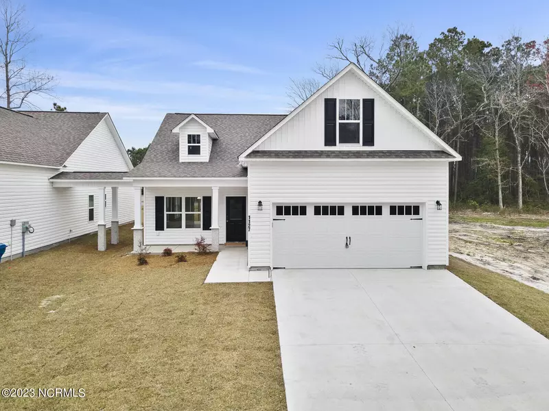 1127 Dan Owen DR, Hampstead, NC 28443