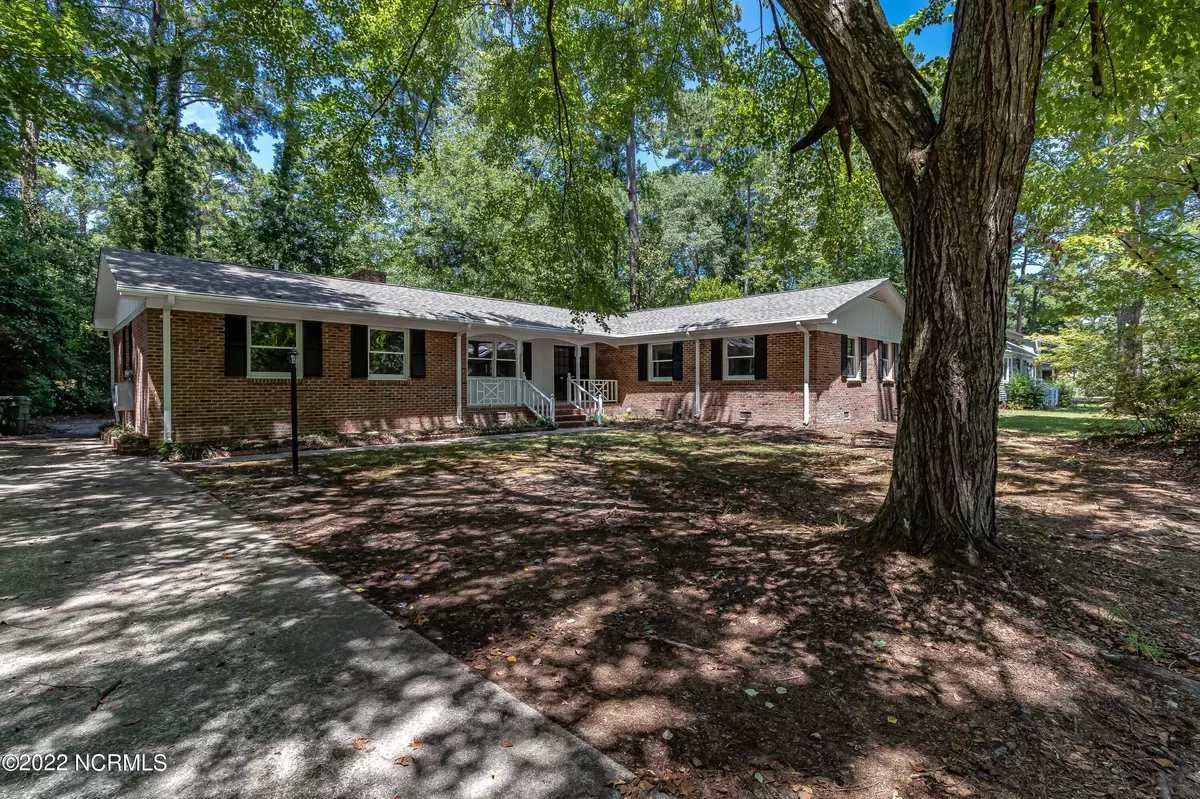 Greenville, NC 27834,204 Club Pines Drive