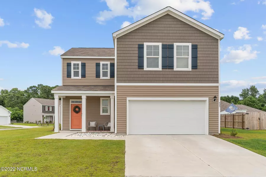 425 Tributary CIR, Wilmington, NC 28401